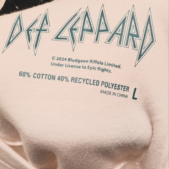 Def Leppard Crewneck Sweatshirt, Animal 1987, Size L, NWT - Picture 9 of 9